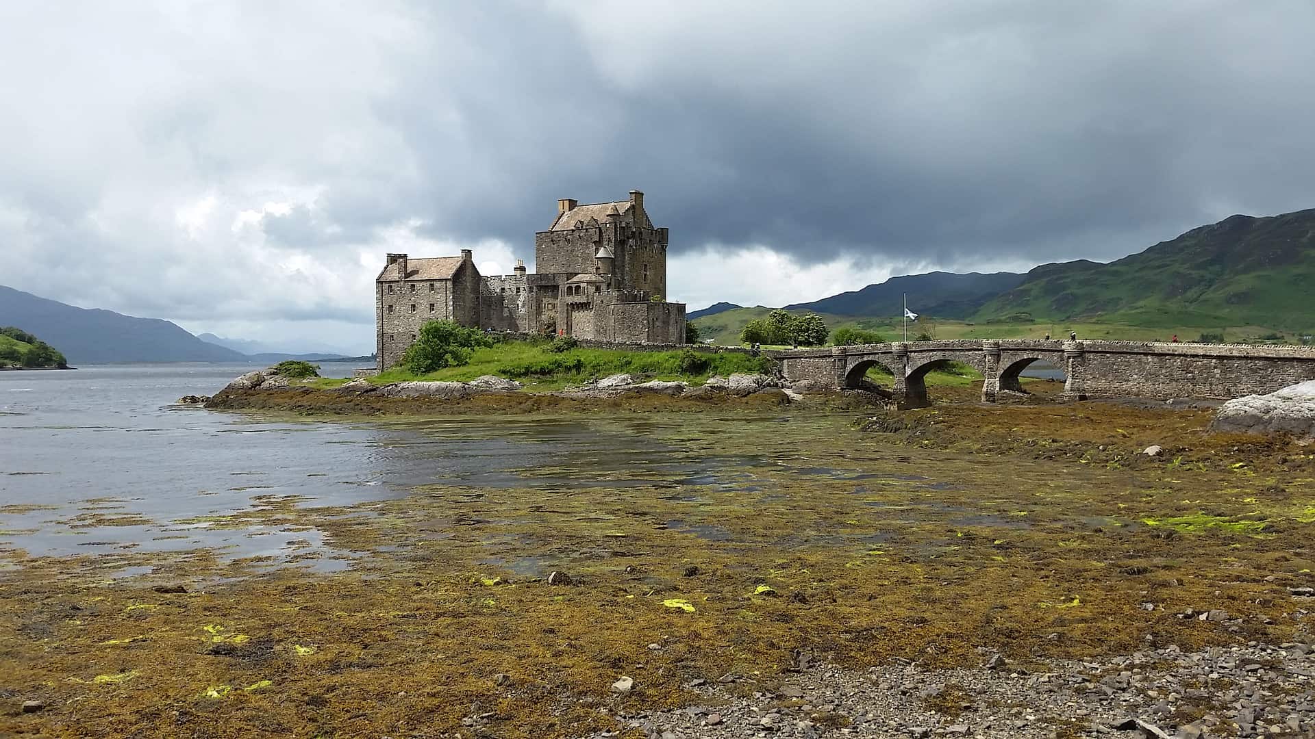 eilean donan castle